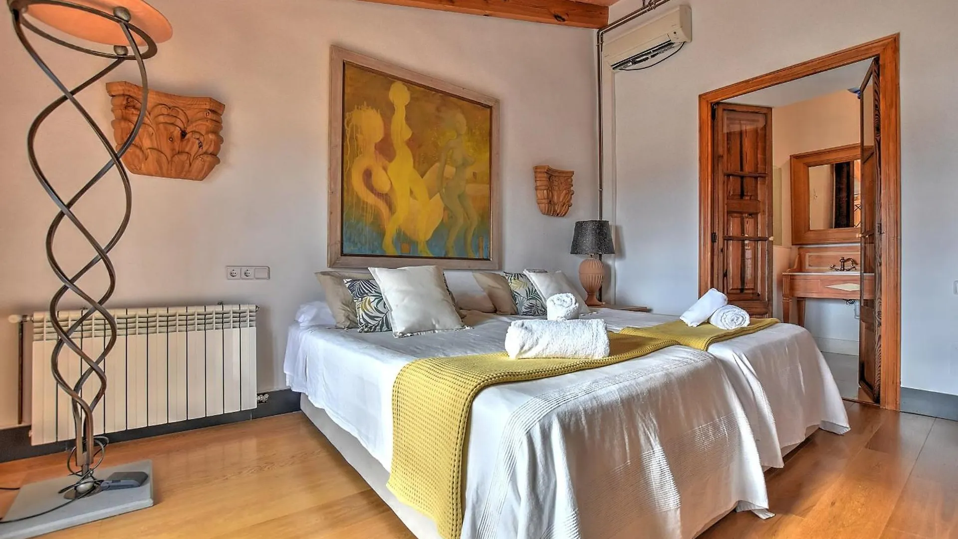 Villa Can Pulit By Slow Villas Selva