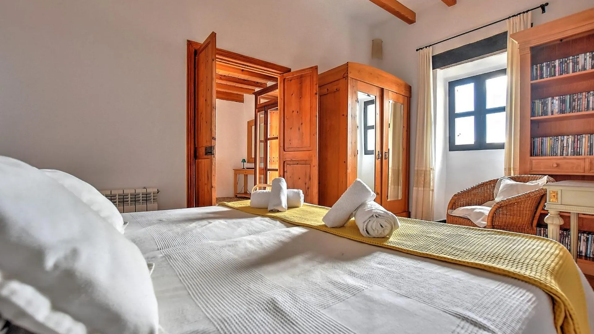 Villa Can Pulit By Slow Villas Selva