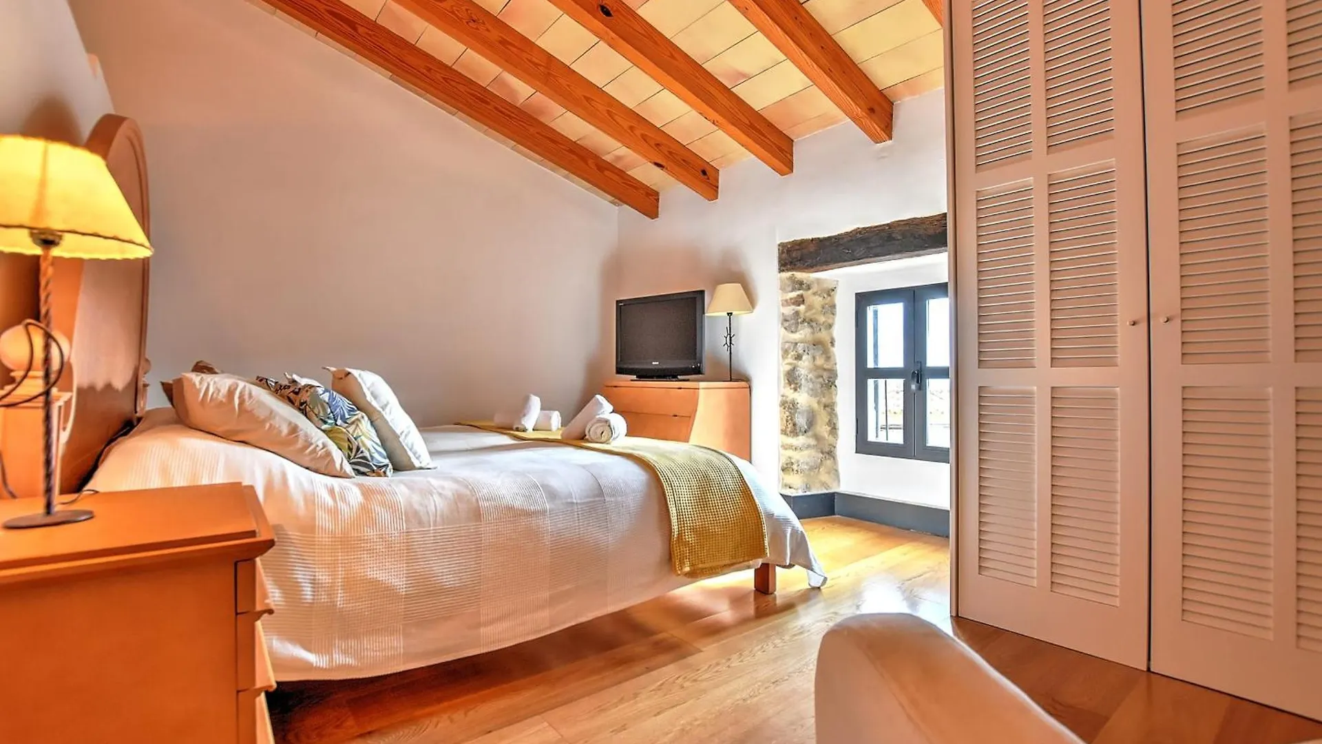 Villa Can Pulit By Slow Villas Selva  0*, Selva (Mallorca) Spain